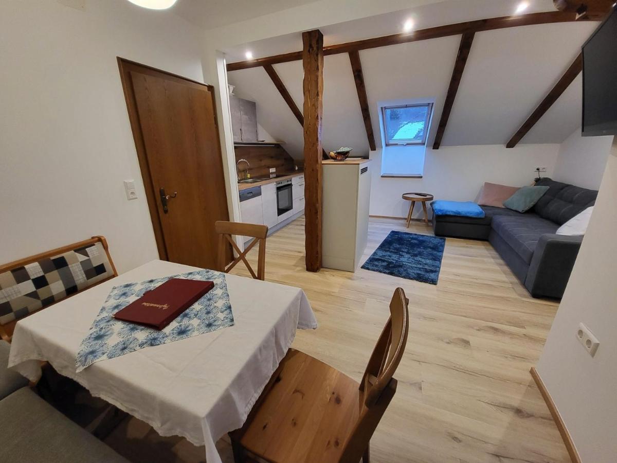 Haus Miriam Hotel Sankt Lorenzen ob Murau Buitenkant foto