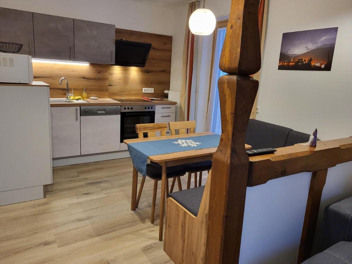 Haus Miriam Hotel Sankt Lorenzen ob Murau Buitenkant foto