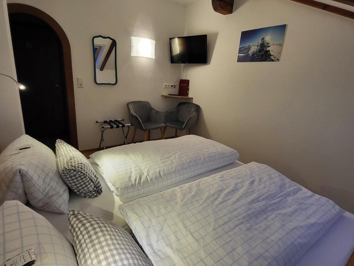 Haus Miriam Hotel Sankt Lorenzen ob Murau Buitenkant foto