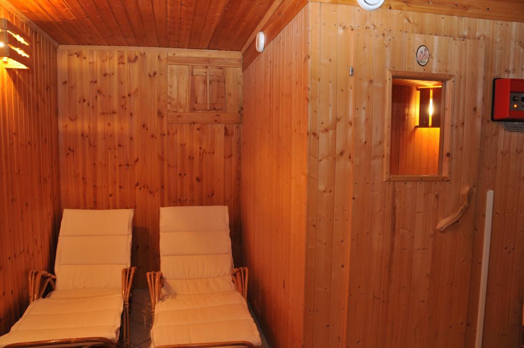 Haus Miriam Hotel Sankt Lorenzen ob Murau Buitenkant foto