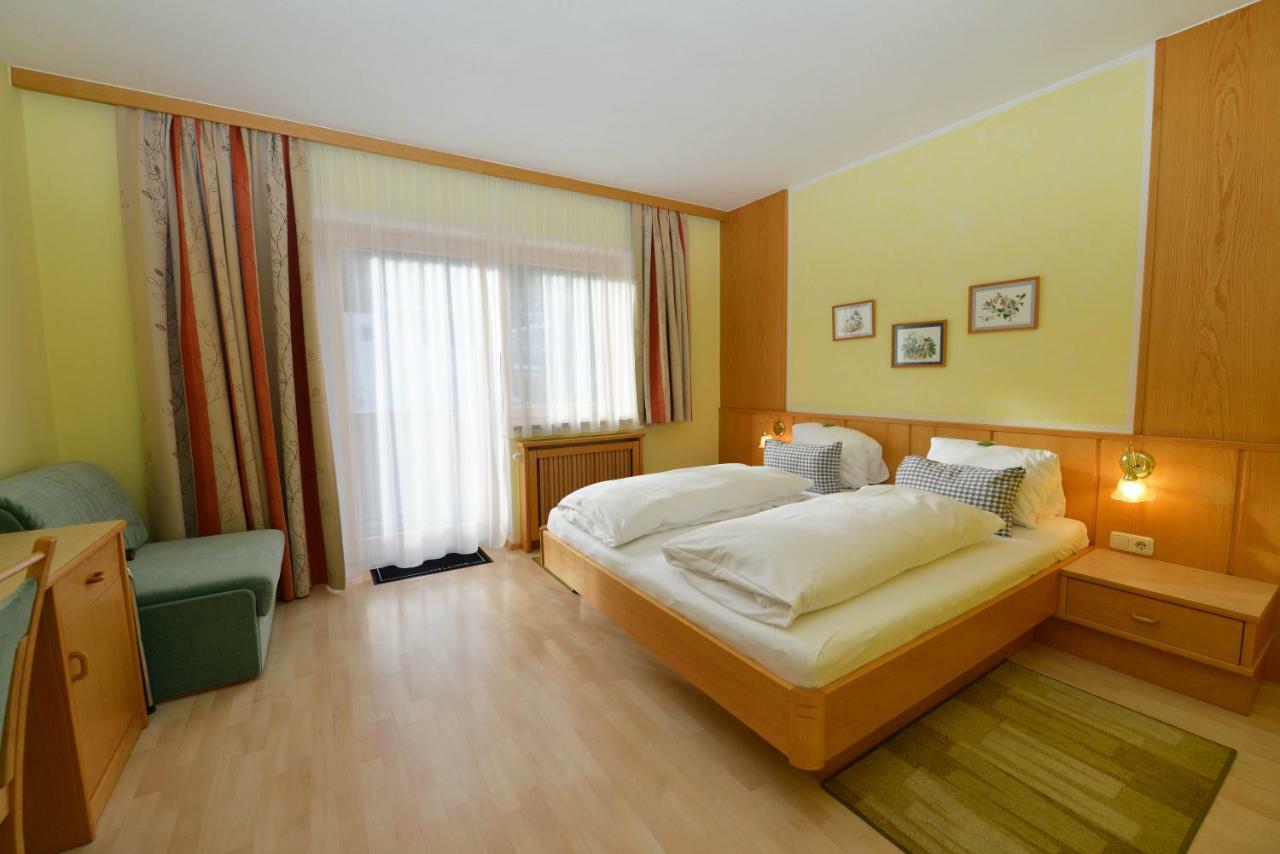 Haus Miriam Hotel Sankt Lorenzen ob Murau Buitenkant foto