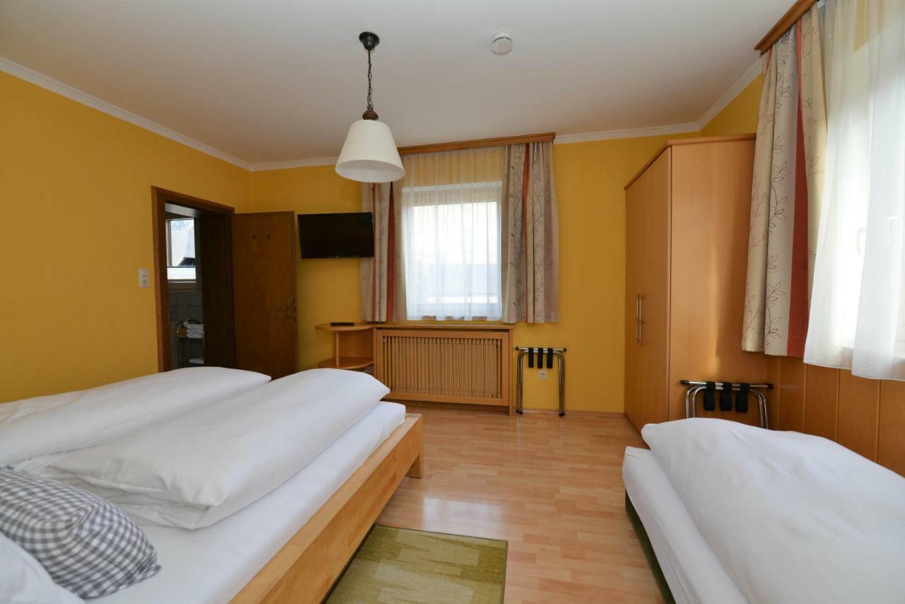 Haus Miriam Hotel Sankt Lorenzen ob Murau Buitenkant foto